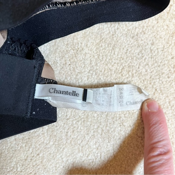 Chantelle C Magnifique Nouveau Wireless 2 Bra Bundle Black Size 38DDD / 38F - Picture 9 of 10